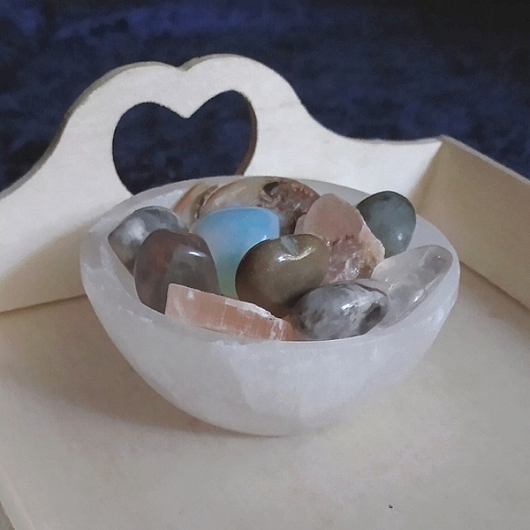 ☯️ Ammonite Shell BowL ✨CrAZy AGaTe MiNi PuFF Heart ✨Selenite ChiP CRYSTAL BoWL - Picture 2 of 10